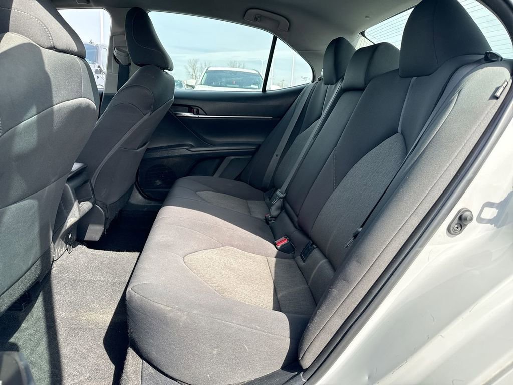 Used 2022 Toyota Camry LE FWD image 23