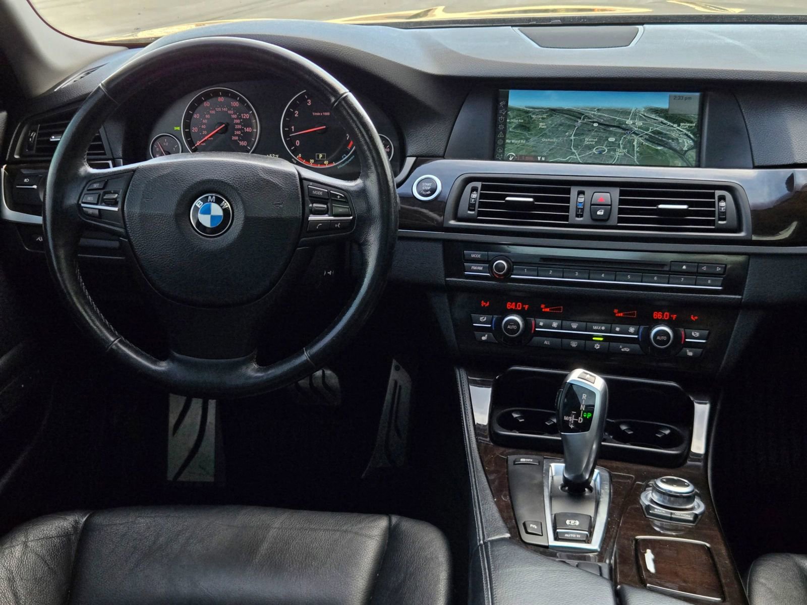 Used 2011 BMW 528i Sedan image 24