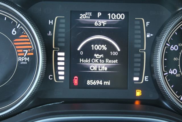 Used 2019 Jeep Cherokee Latitude w/ Popular Appearance Group image 18