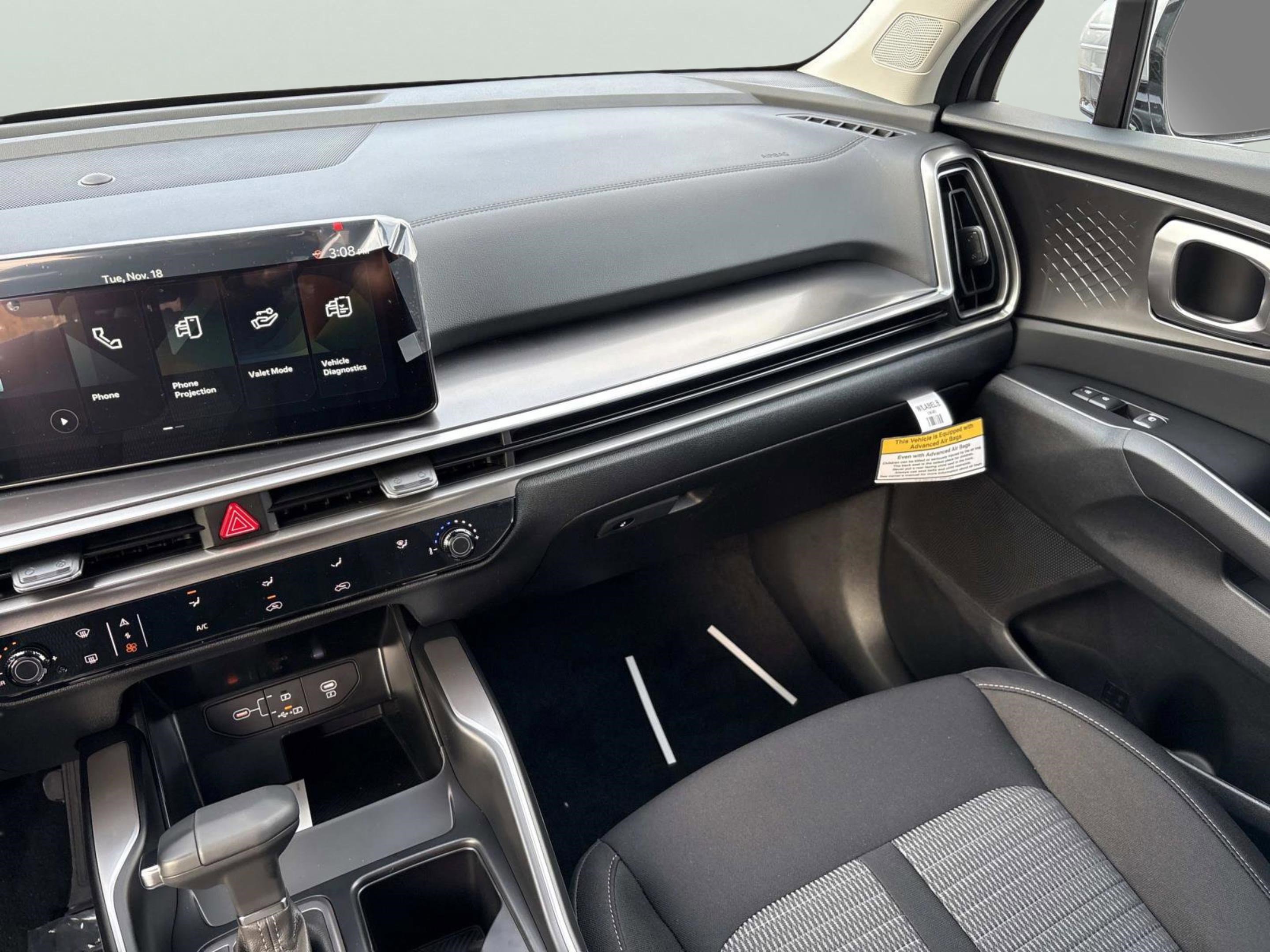 New 2026 Kia Sorento LX image 14