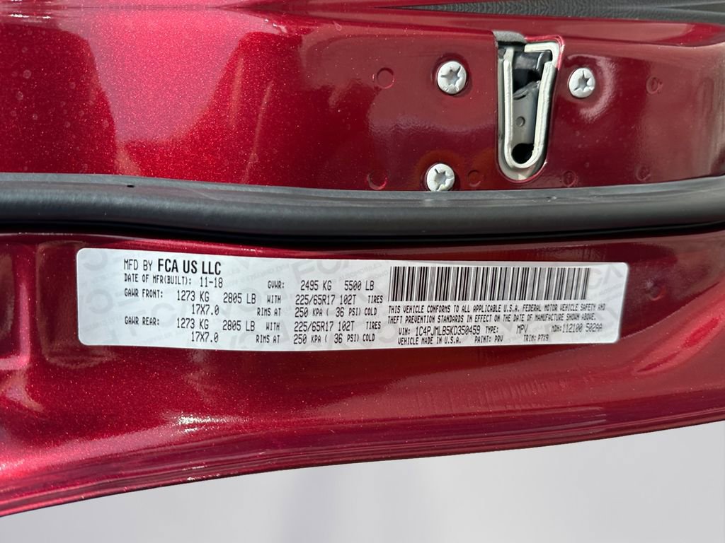 Used 2019 Jeep Cherokee Latitude Plus w/ Cold Weather Group image 17