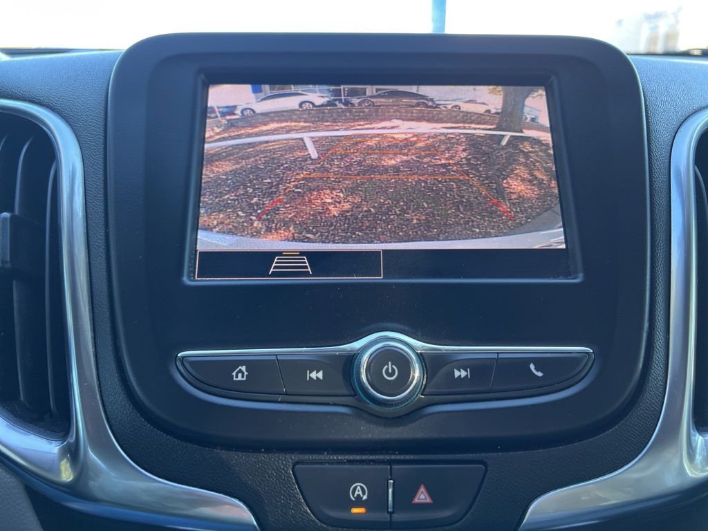 Used 2024 Chevrolet Equinox LS image 30