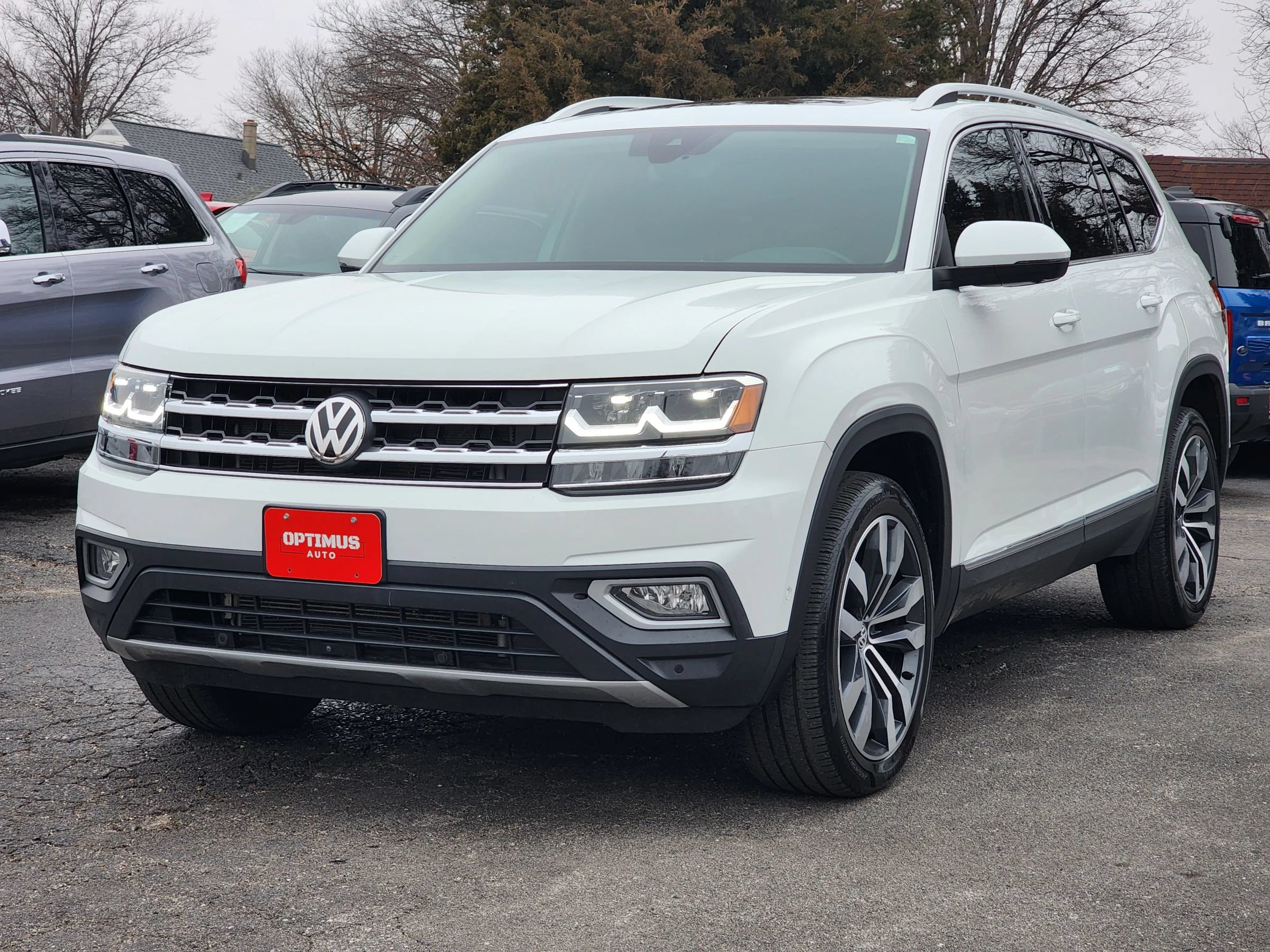 Used 2019 Volkswagen Atlas SEL Premium AWD/4WD image 3