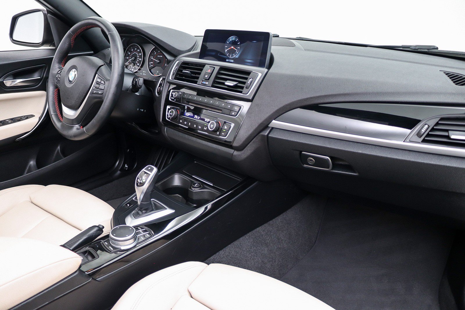 Used 2017 BMW 230i Convertible RWD image 28