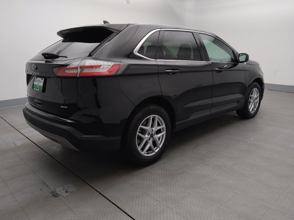 Used 2024 Ford Edge SEL image 10