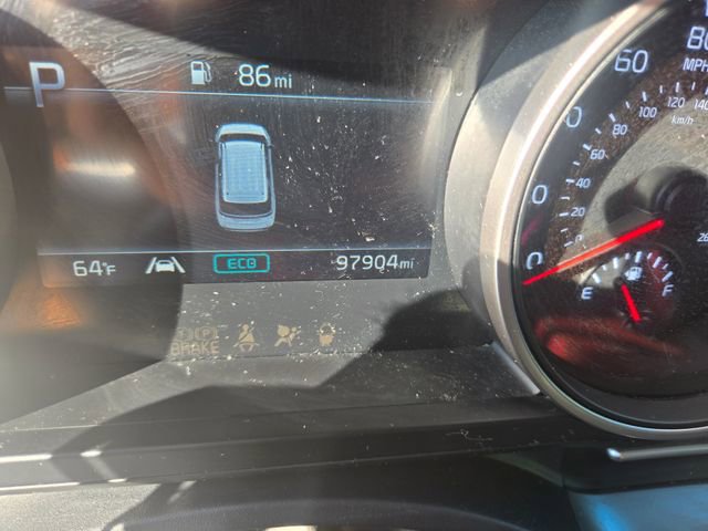 Used 2022 Kia Carnival LX FWD image 3