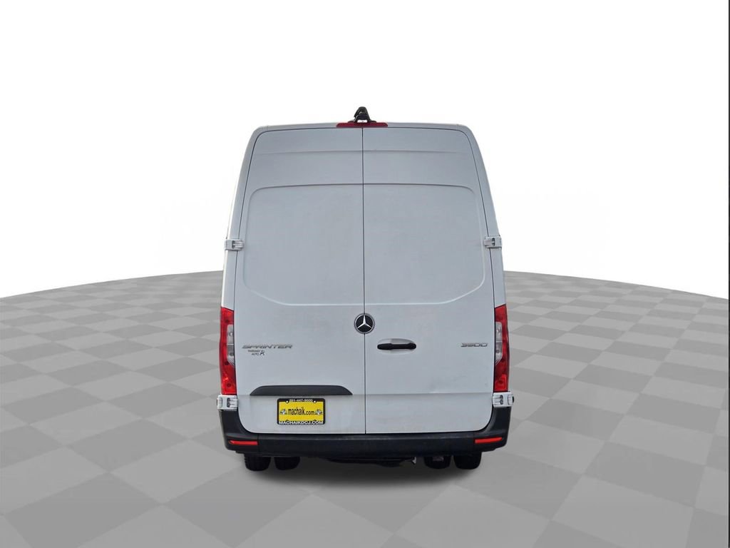 Used 2020 Mercedes-Benz Sprinter 3500 image 5