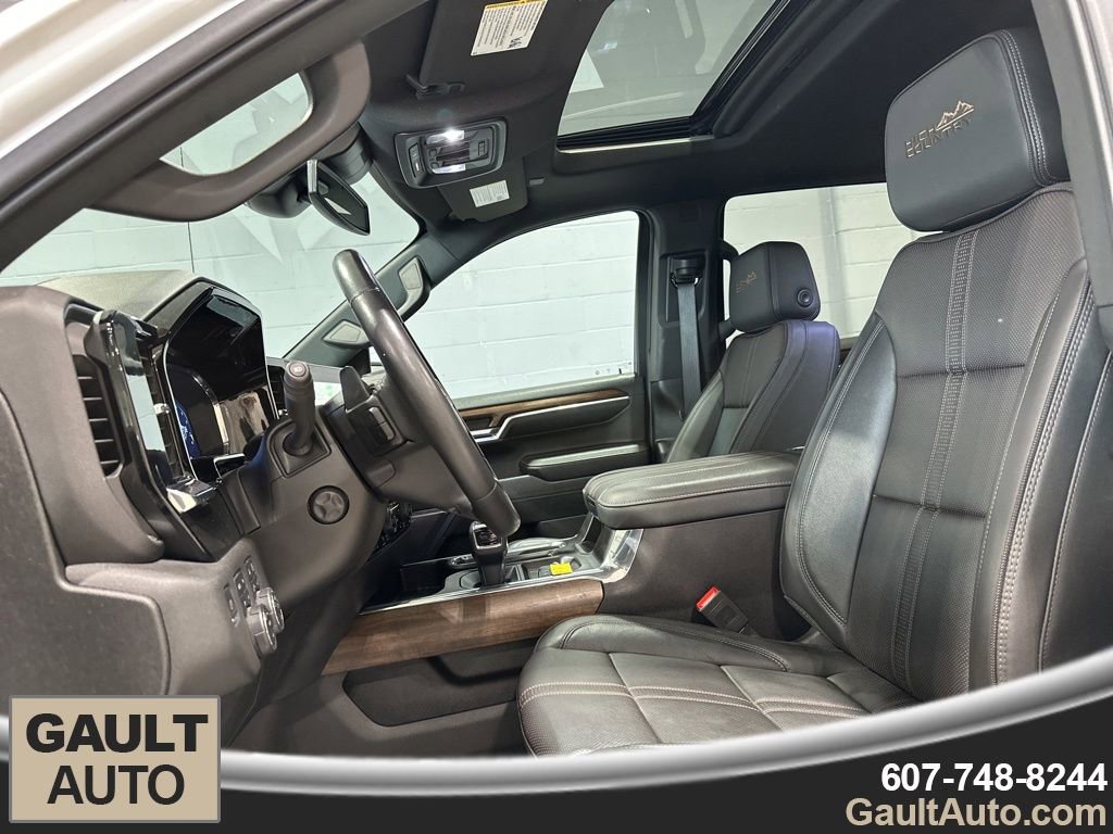 Used 2023 Chevrolet Silverado 1500 High Country w/ High Country Premium Package image 15