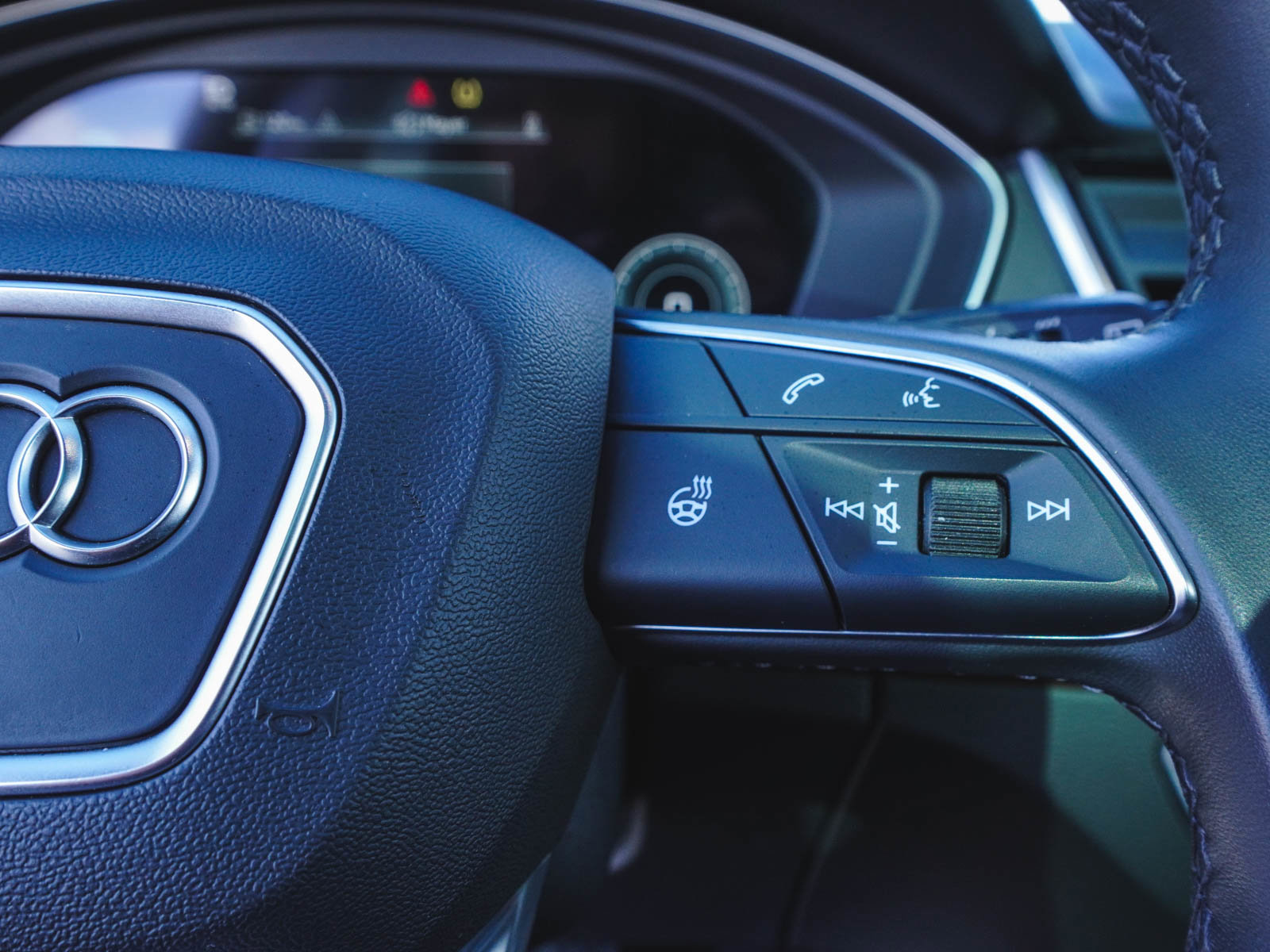 Used 2022 Audi Q5 2.0T Premium Plus image 24