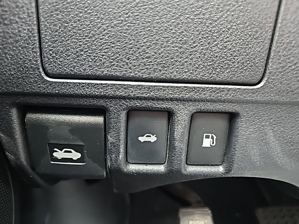 Used 2018 Lexus ES 350 w/ Luxury Package w/Wood Trim image 10