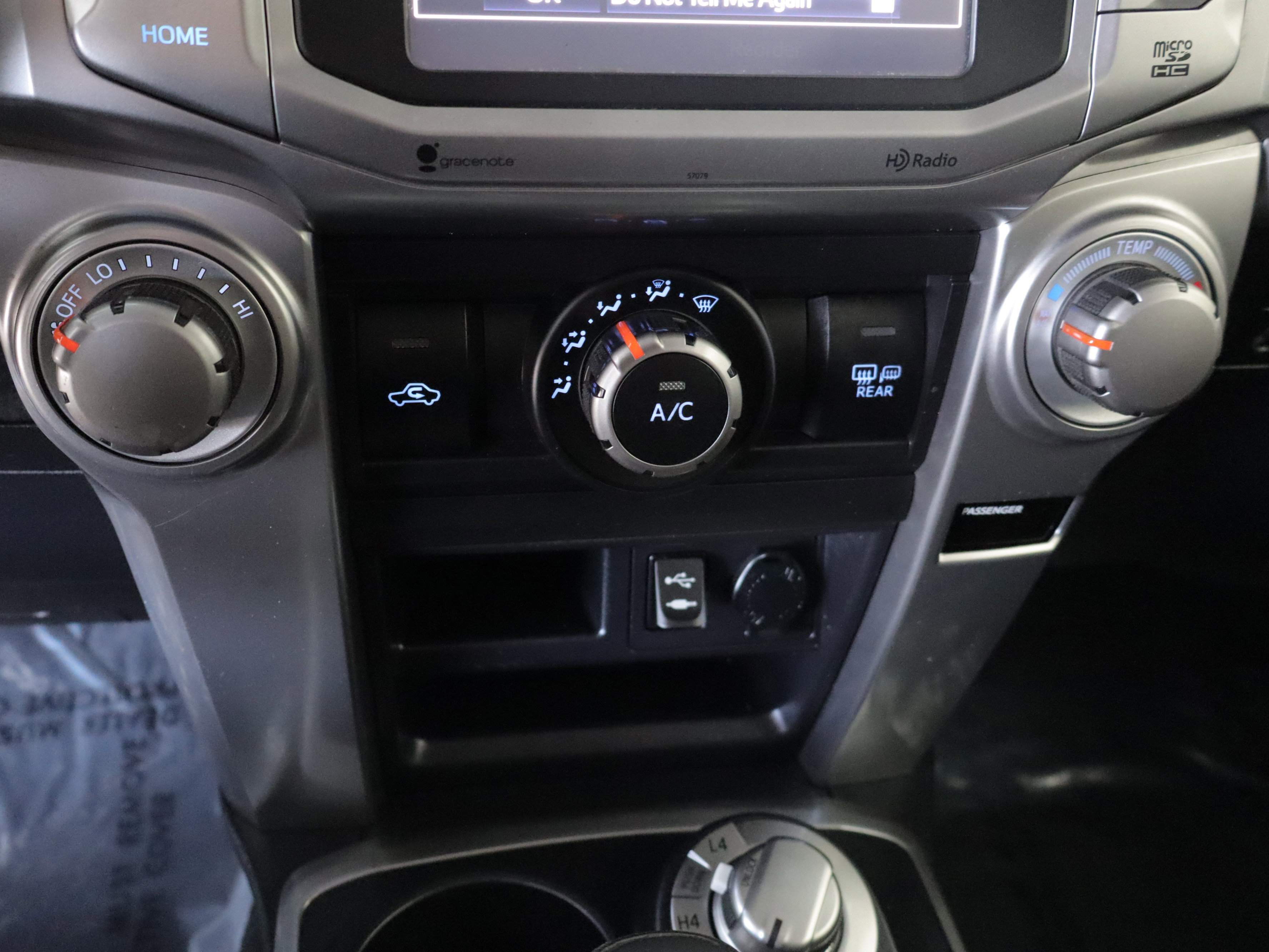 Used 2014 Toyota 4Runner SR5 image 17