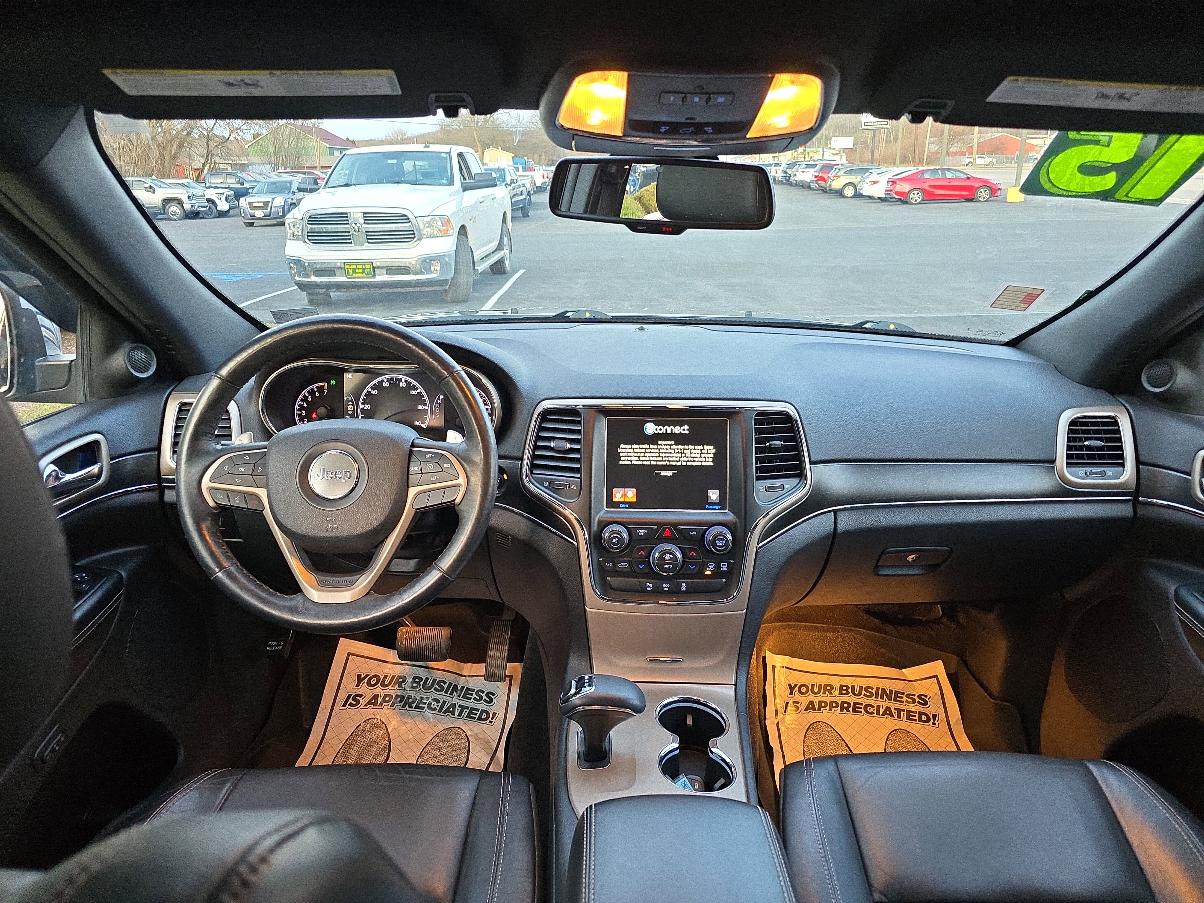 Used 2015 Jeep Grand Cherokee Limited image 15