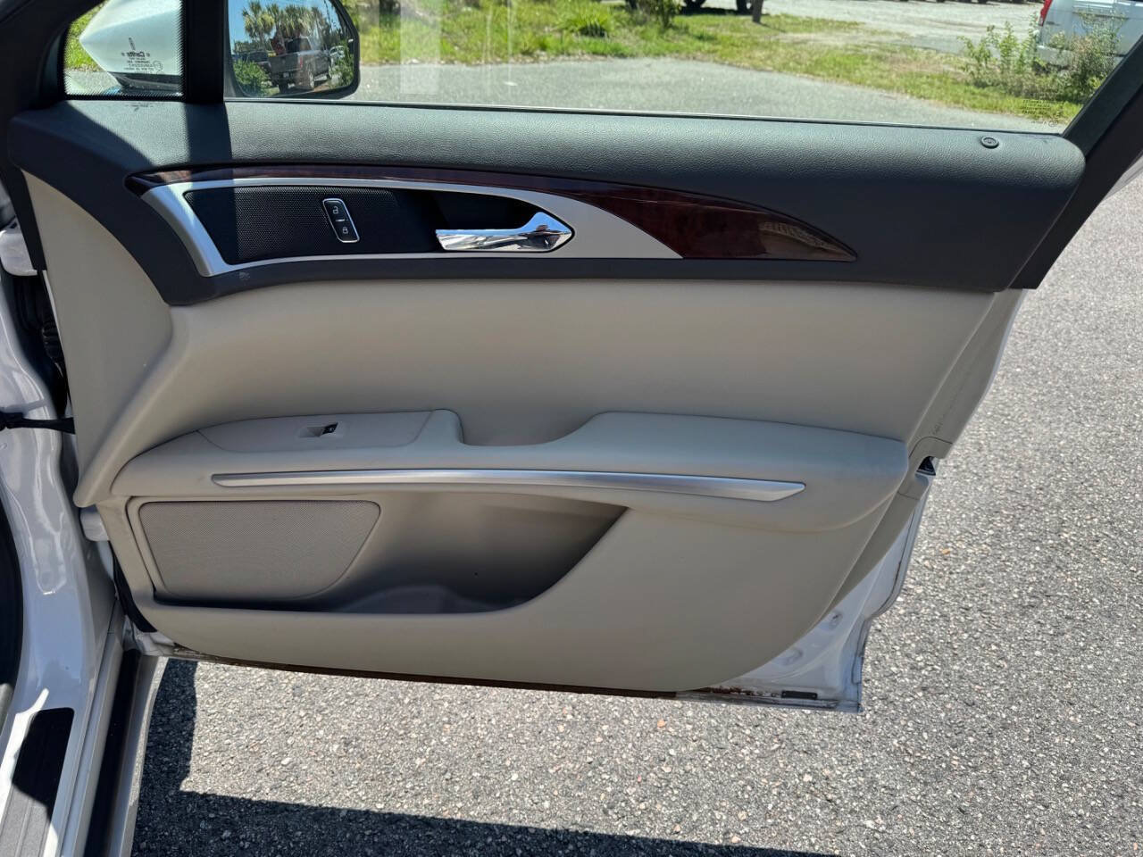 Used 2016 Lincoln MKZ AWD w/ Equipment Group 300A Reserve image 41