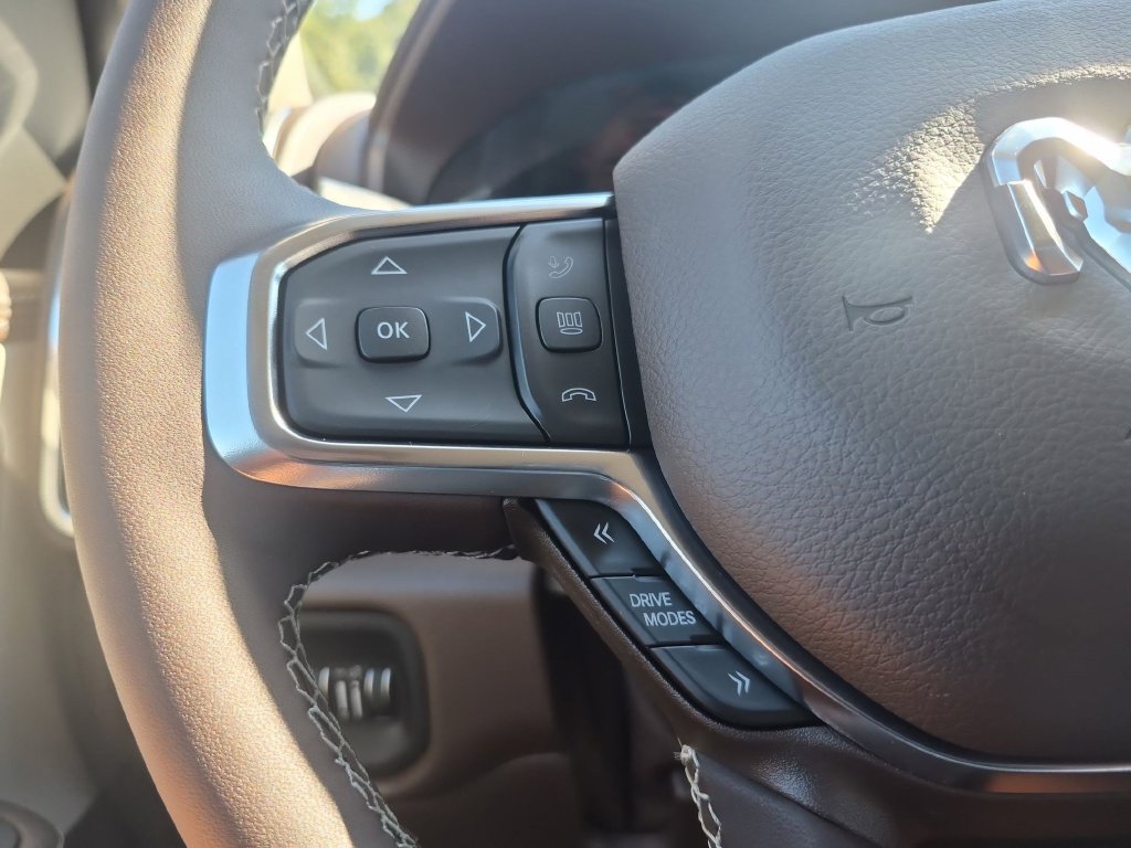 New 2027 RAM 1500 Laramie AWD/4WD image 17