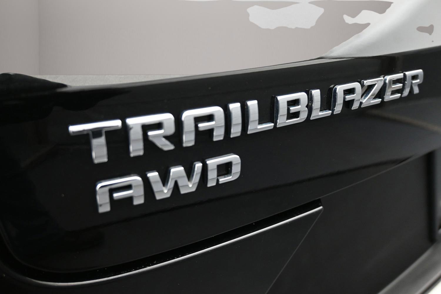 Used 2023 Chevrolet TrailBlazer LT w/ Convenience Package image 30