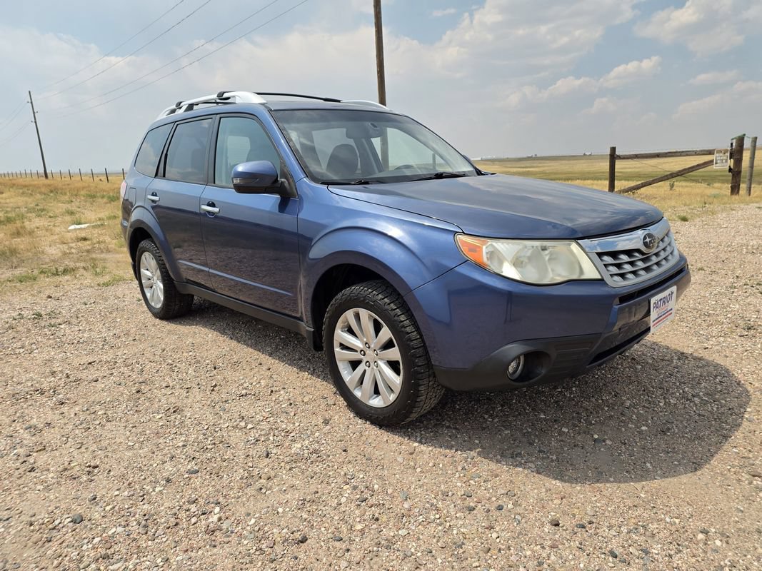 Used 2011 Subaru Forester 2.5X Touring AWD/4WD image 7