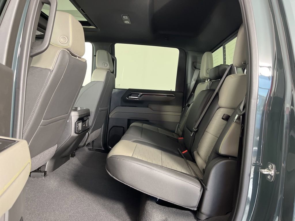 New 2026 Chevrolet Silverado 2500 ZR2 image 24