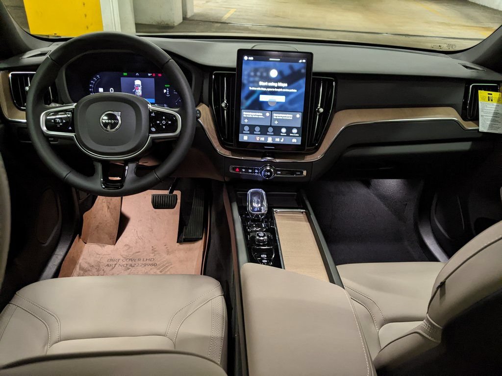 New 2026 Volvo XC60 T8 Core w/ Climate Package AWD/4WD image 12
