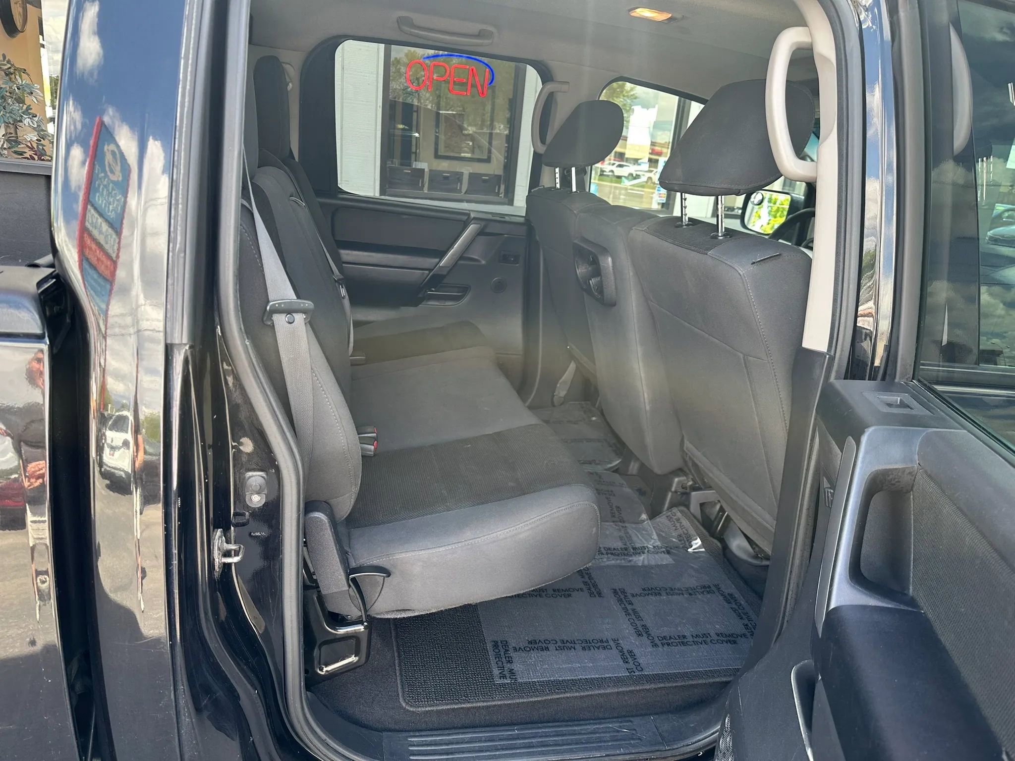 Used 2012 Nissan Titan S AWD/4WD image 23