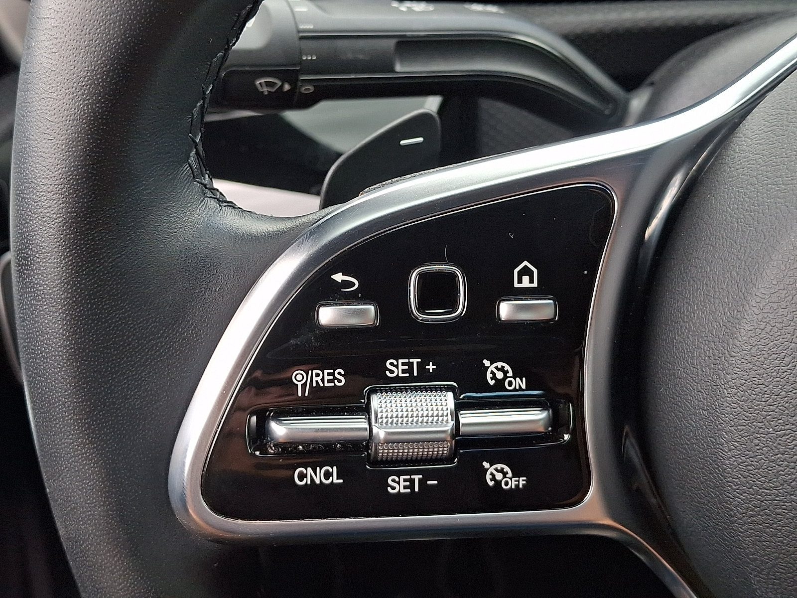 Used 2023 Mercedes-Benz CLA 250 4MATIC image 43