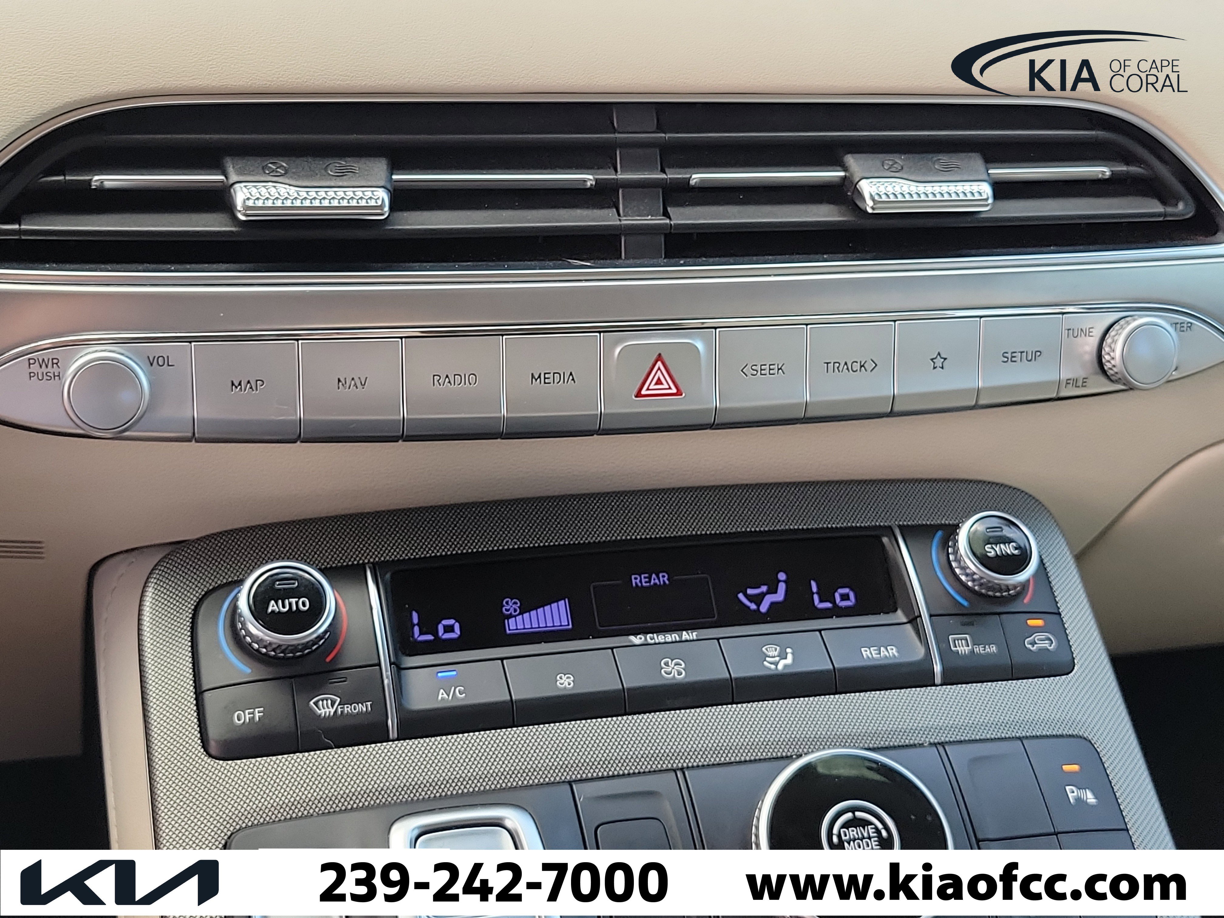 Used 2020 Hyundai Palisade Limited FWD image 32
