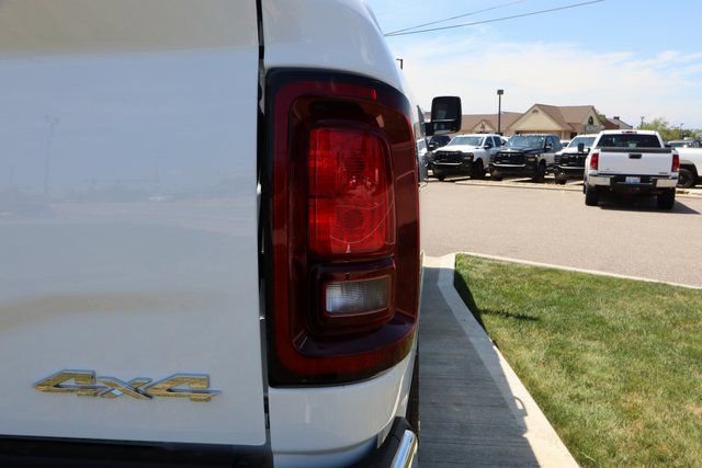 New 2025 RAM 2500 Big Horn AWD/4WD image 38