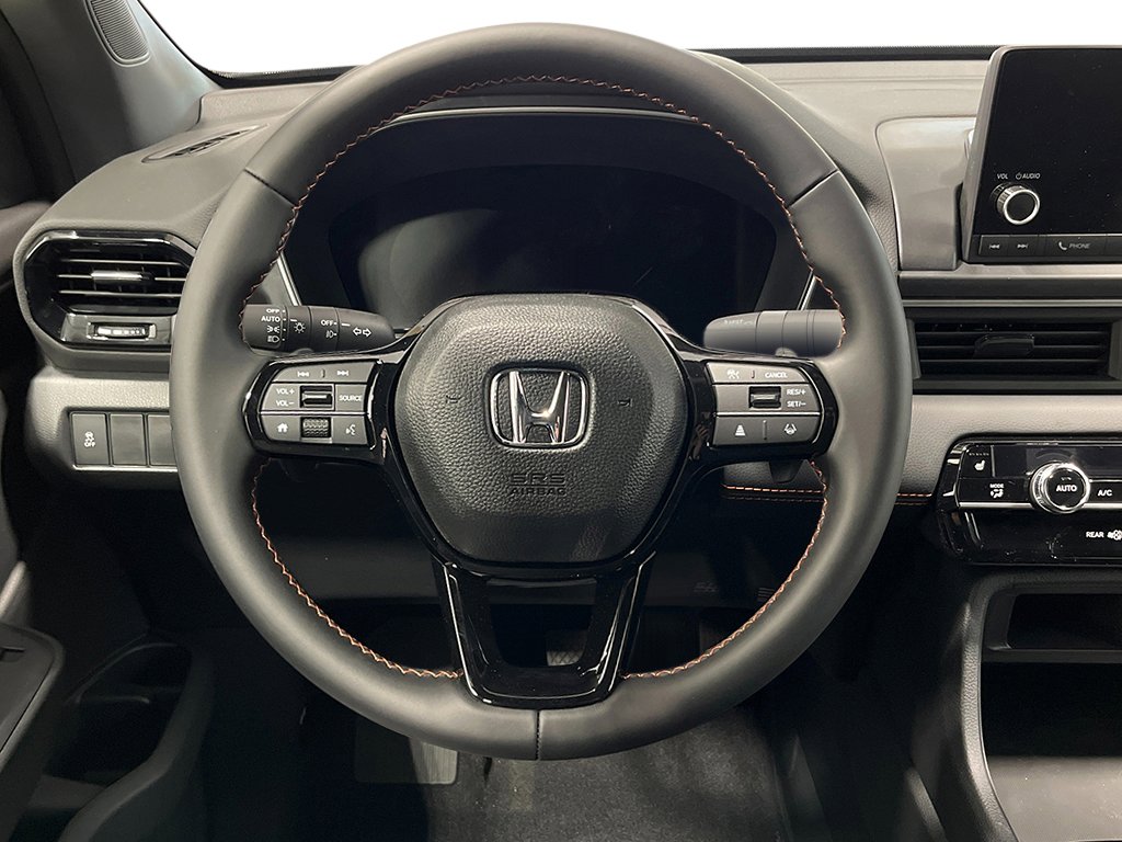 New 2025 Honda Pilot Sport image 16