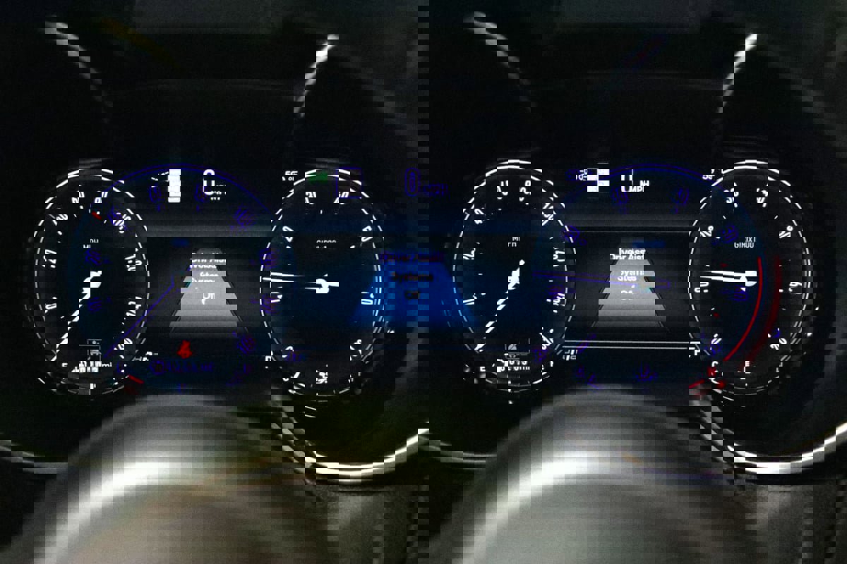 Used 2024 Alfa Romeo Stelvio Veloce image 45