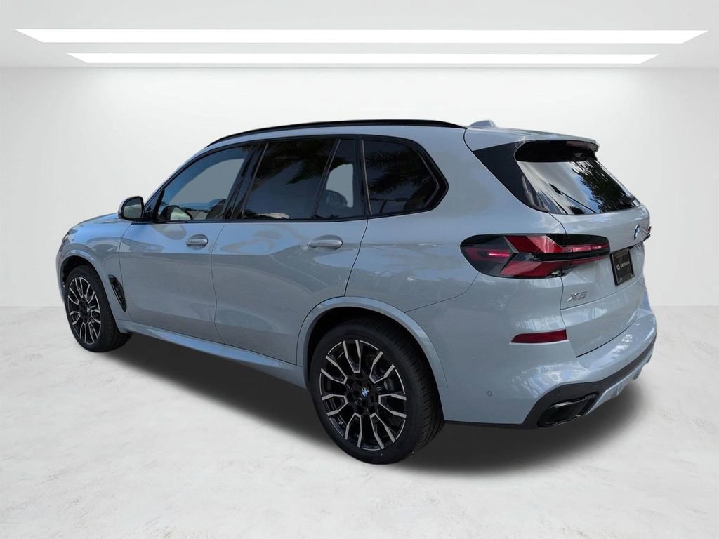 New 2026 BMW X5 xDrive40i w/ M Sport Package image 6