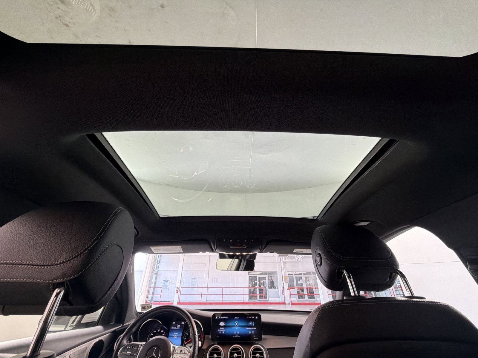 Used 2022 Mercedes-Benz GLC 300 GLC 300 image 23