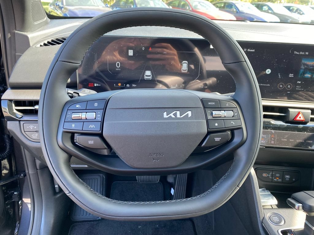 New 2026 Kia Sportage X-Line w/ X-Line Technology Package AWD/4WD image 12