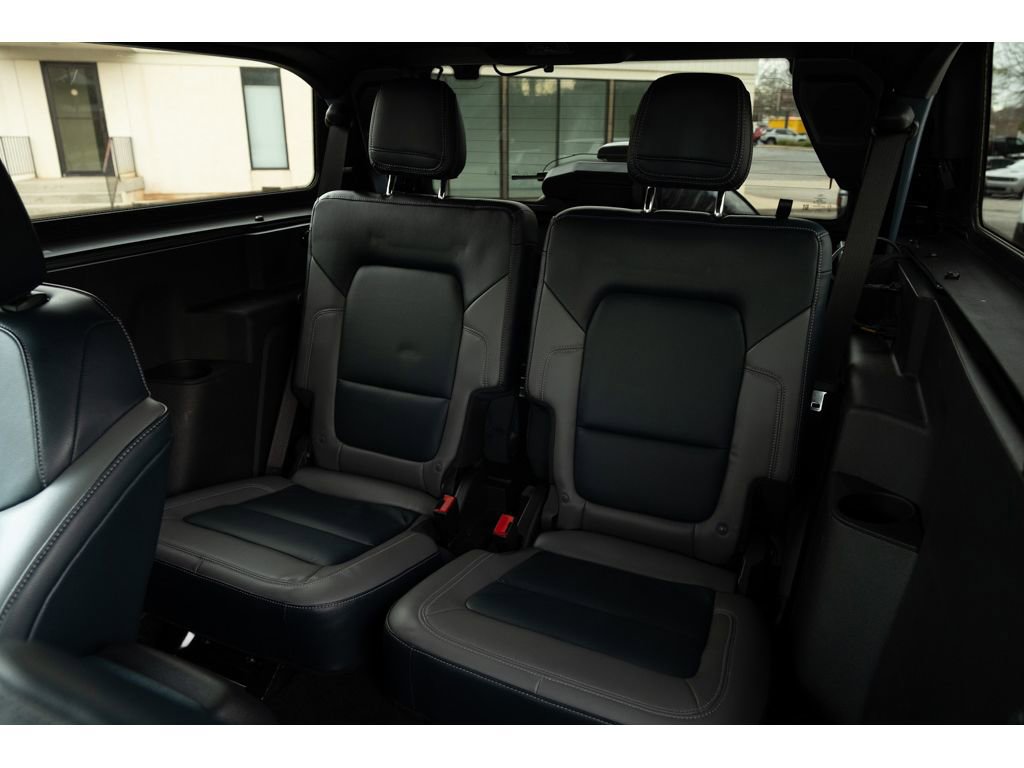 Used 2023 Ford Bronco Outer Banks w/ Sasquatch Package image 12