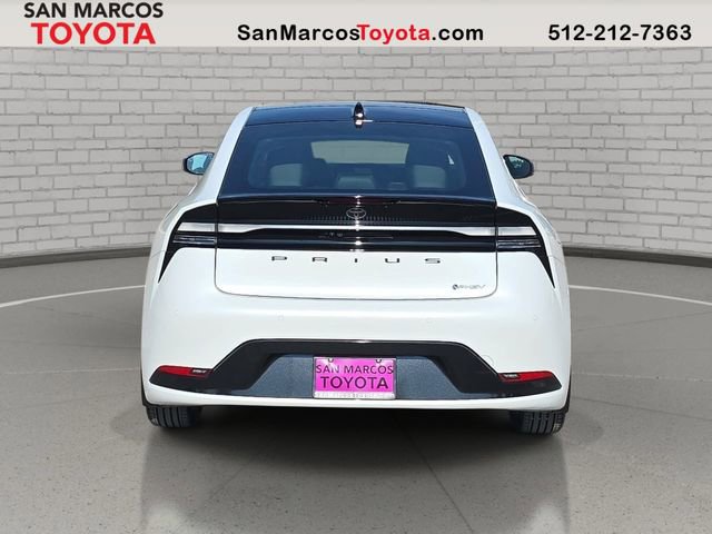 New 2026 Toyota Prius Plug-In Hybrid FWD image 6