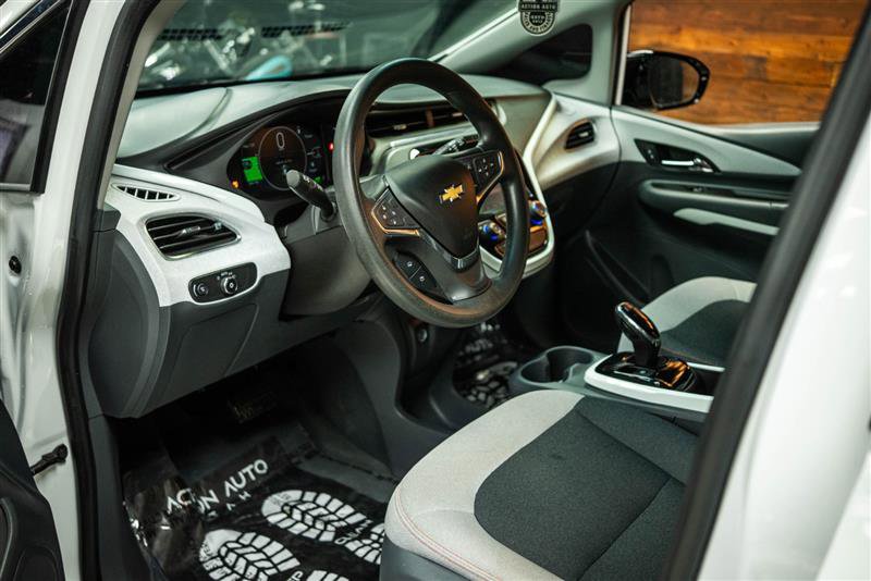 Used 2021 Chevrolet Bolt LT image 8