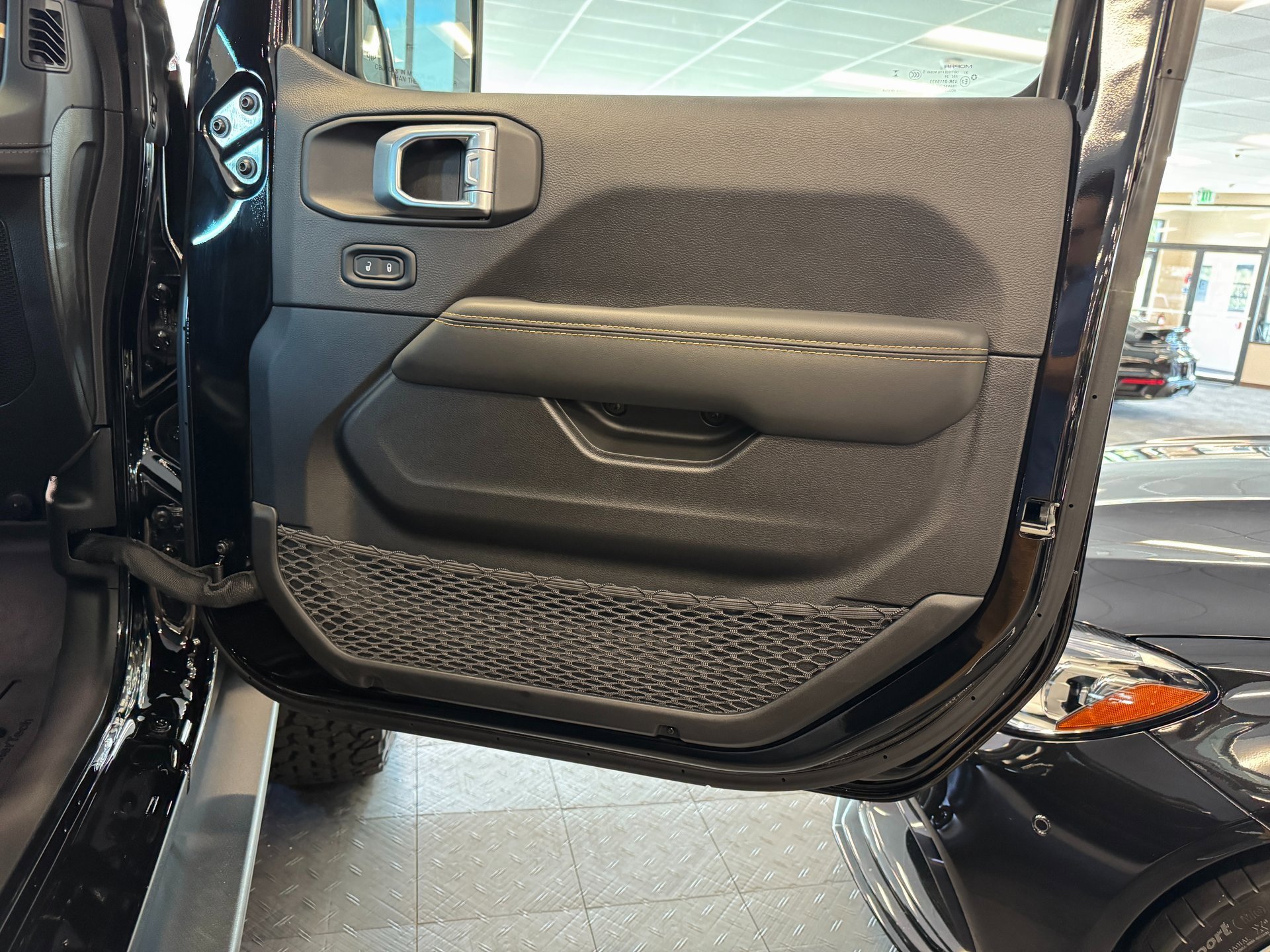 Used 2024 Jeep Wrangler Unlimited Rubicon 392 image 45