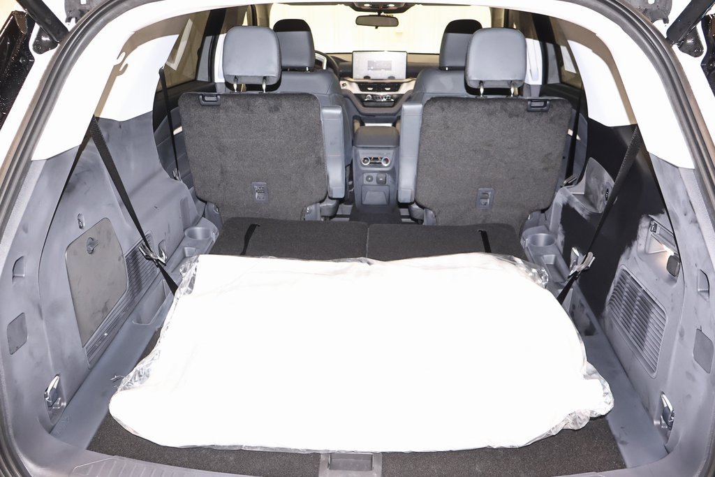 New 2026 Ford Explorer Active image 29