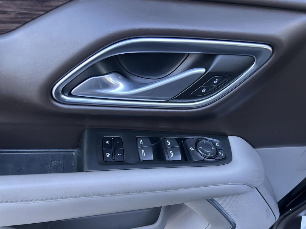 Used 2022 Chevrolet Tahoe LT image 14