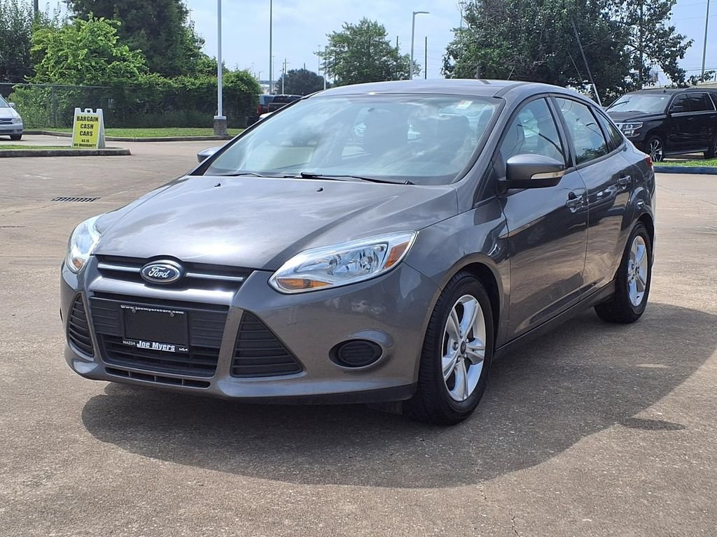 Used 2013 Ford Focus SE FWD image 3