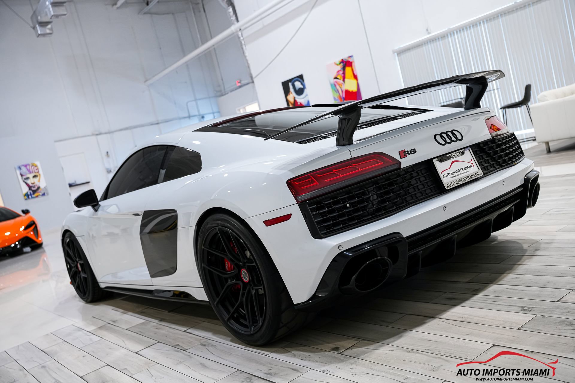 Used 2020 Audi R8 V10 w/ Carbon Exterior Package image 21
