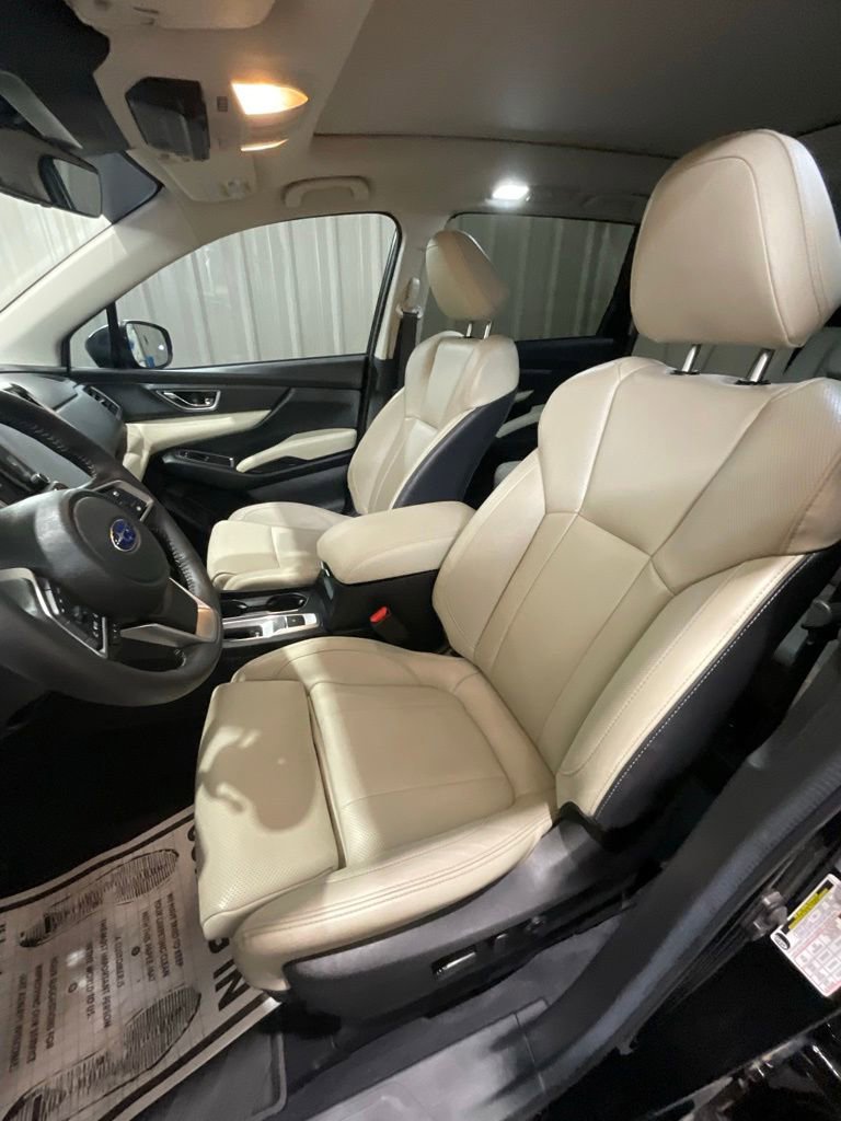 Used 2024 Subaru Ascent Limited w/ Technology Package AWD/4WD image 9