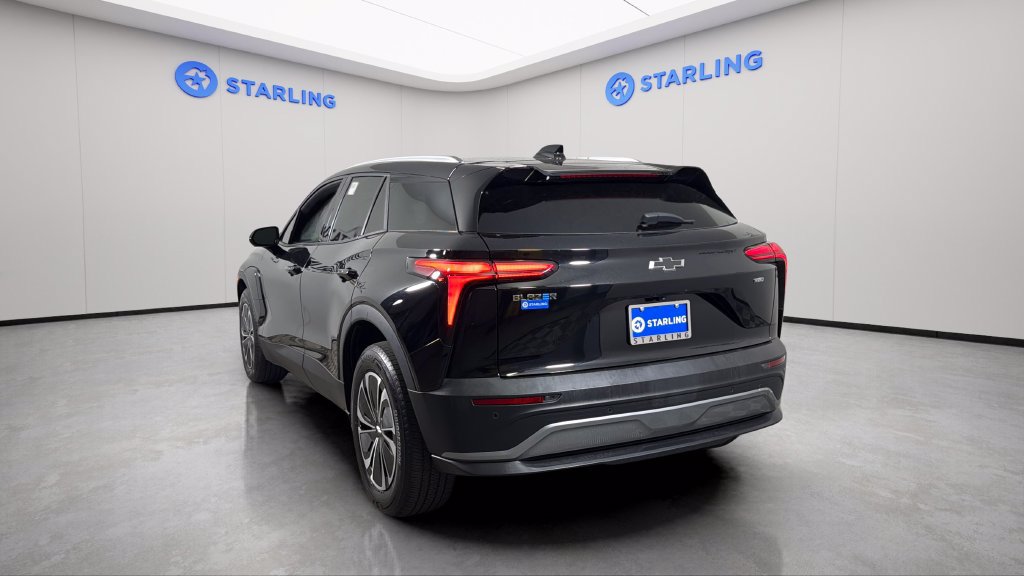 Used 2024 Chevrolet Blazer EV LT AWD/4WD image 6