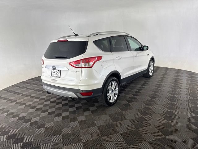Used 2016 Ford Escape Titanium w/ Equipment Group 301A AWD/4WD image 7