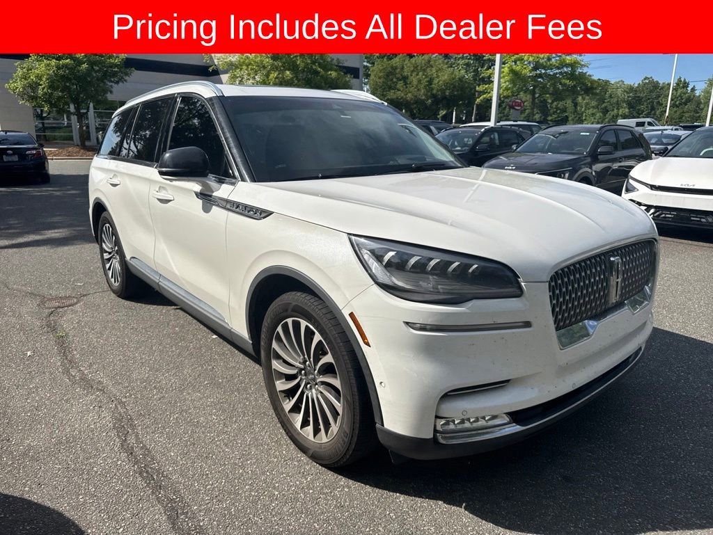 Used 2021 Lincoln Aviator Reserve w/ Equipment Group 201A AWD/4WD image 3