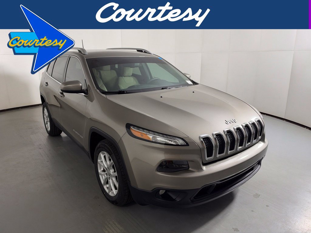 Used 2016 Jeep Cherokee Latitude w/ Comfort/Convenience Group