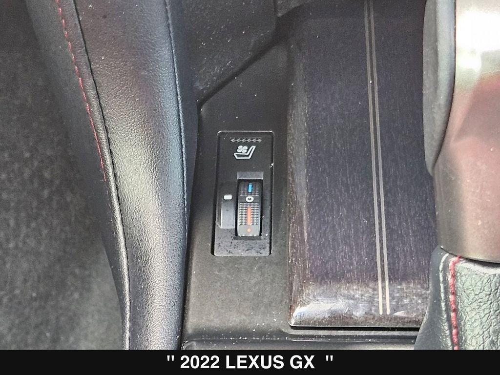 Used 2022 Lexus GX 460 Premium w/ Premium Package AWD/4WD image 24