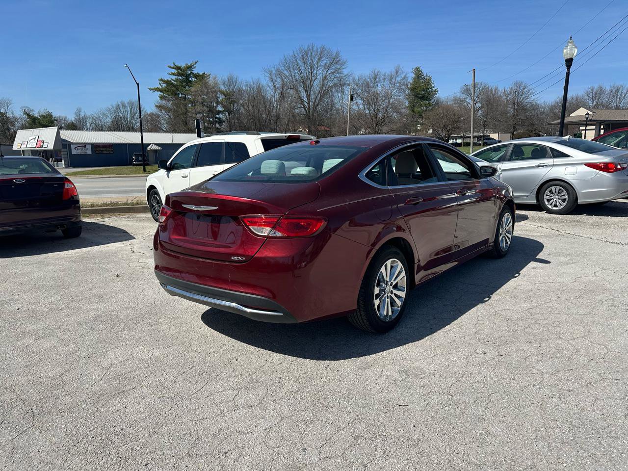 Used 2015 Chrysler 200 Limited w/ Convenience Group image 5