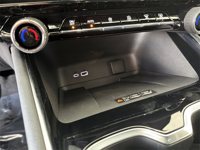 New 2026 Chevrolet Traverse LT w/ Midnight/Sport Edition image 30