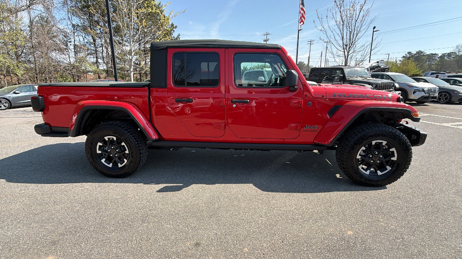 Used 2025 Jeep Gladiator Rubicon image 7