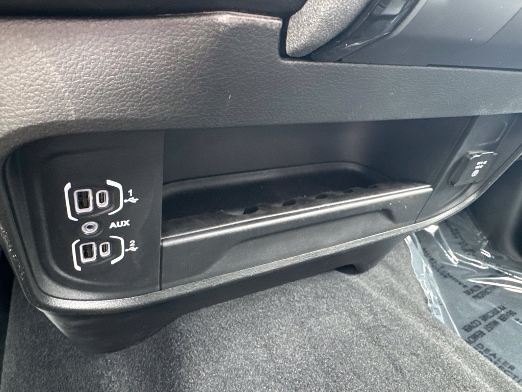 New 2027 RAM 3500 Tradesman AWD/4WD image 19
