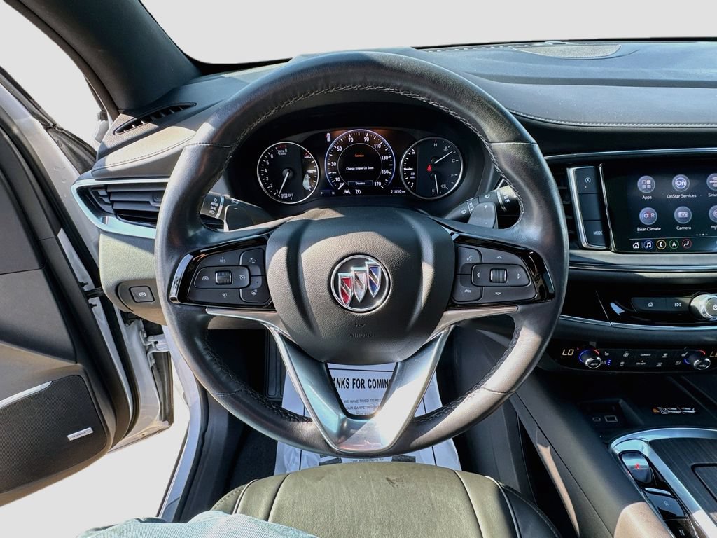 Used 2022 Buick Enclave Avenir w/ Avenir Technology Package FWD image 11